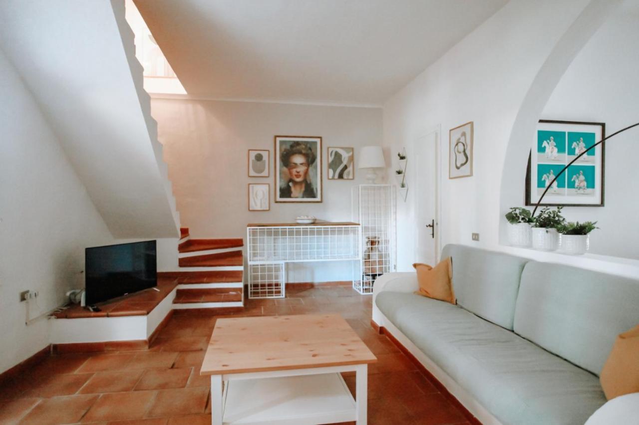 Casa Di Gio Villa Pula Buitenkant foto